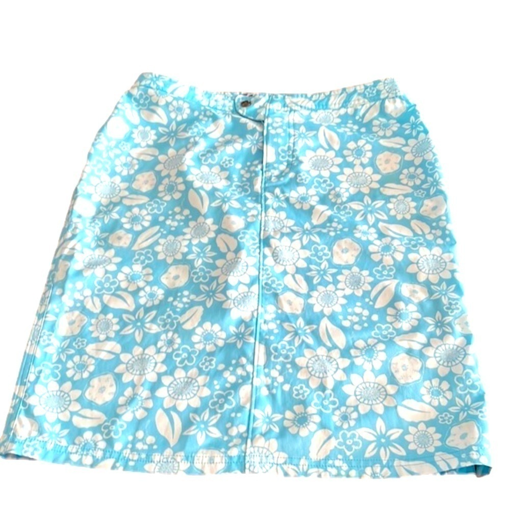 𝅺columbia skirt, size 10